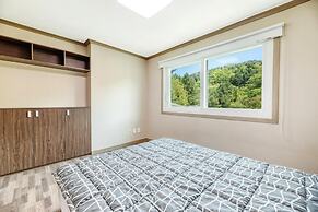 Gapyeong Swimteo Pet Pension