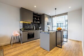 StayAU Stylish 3BR Sea Breeze Mordialloc