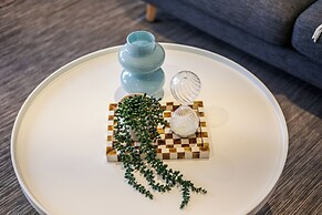 StayAU Stylish 3BR Sea Breeze Mordialloc