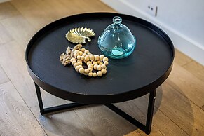 StayAU Stylish 3BR Sea Breeze Mordialloc