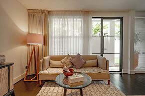 Martini Suites Umalas