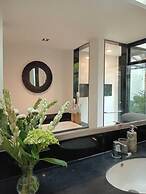 Martini Suites Umalas