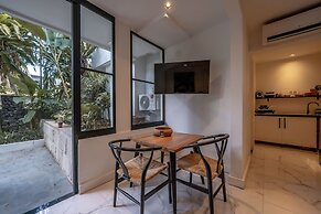 Martini Suites Umalas