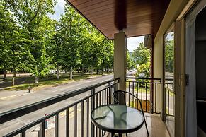 Tussock Peak Lodge