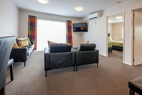 Tussock Peak Lodge