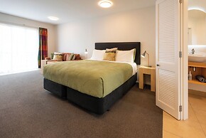Tussock Peak Lodge