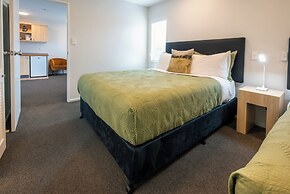 Tussock Peak Lodge