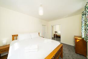 Newhall Gardens - Botanical Bliss