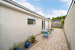 Newhall Gardens - Botanical Bliss