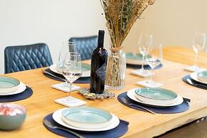 Newhall Gardens - Botanical Bliss