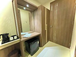 Hotel KUBER PALACE - Sea beach & Temple