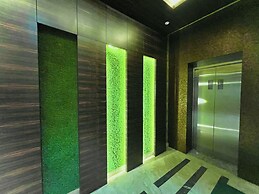 Hotel KUBER PALACE - Sea beach & Temple