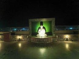 Hotel KUBER PALACE - Sea beach & Temple