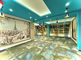 Hotel KUBER PALACE - Sea beach & Temple