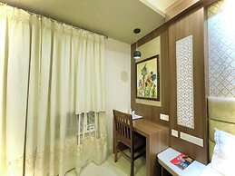 Hotel KUBER PALACE - Sea beach & Temple