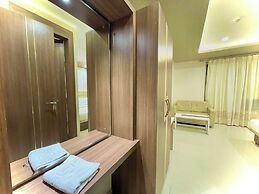 Hotel KUBER PALACE - Sea beach & Temple