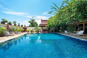 Bougainvillea 3BR Apartment 216 in Kata