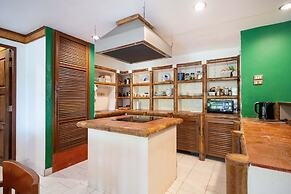 Bougainvillea 3BR Apartment 216 in Kata