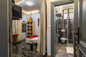 Room-seistanca Lux - Old City Entrance D