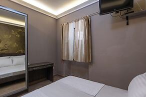 Room-seistanca Lux - Old City Entrance D