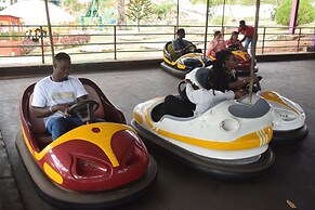 Fun City Water & Theme Park