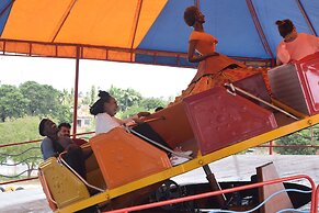 Fun City Water & Theme Park