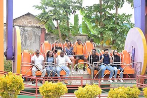 Fun City Water & Theme Park
