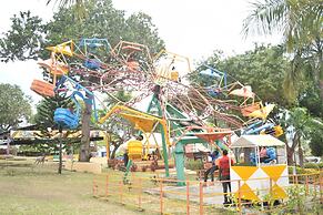 Fun City Water & Theme Park