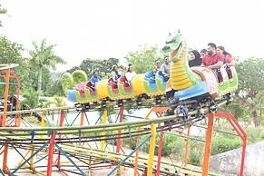 Fun City Water & Theme Park