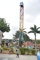 Fun City Water & Theme Park