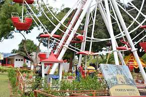 Fun City Water & Theme Park