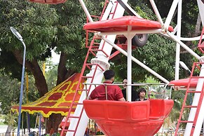 Fun City Water & Theme Park