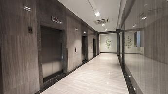 EG Private House - BGC Uptown