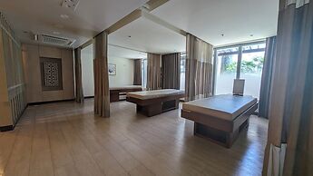 EG Private House - BGC Uptown