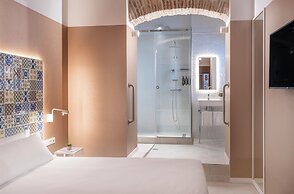 Axel Hotel Valencia – Adults Only