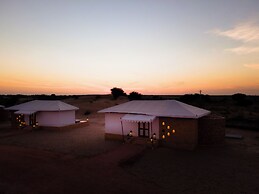 Grand Khalifa Luxury Camp