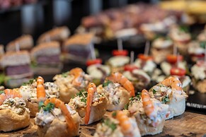 Axel Hotel Bilbao – Adults Only