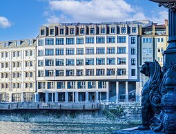 Axel Hotel Bilbao – Adults Only