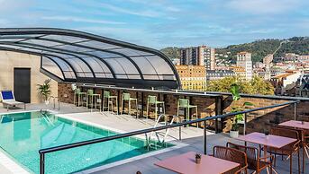 Axel Hotel Bilbao – Adults Only