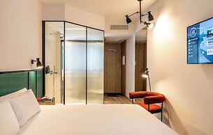 Axel Hotel Bilbao – Adults Only