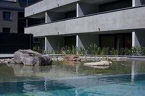Relaxed Urban Living