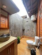Ngesil Private Joglo and Pool