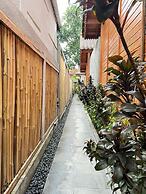 Ngesil Private Joglo and Pool