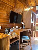 Ngesil Private Joglo and Pool