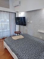 Seafront Apartment With Sea View D1