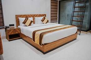 Green Wood Villas