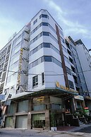 A89 Rosarian Hotel