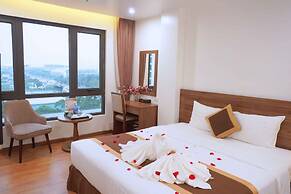 A89 Rosarian Hotel
