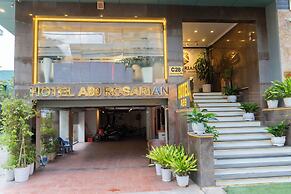 A89 Rosarian Hotel