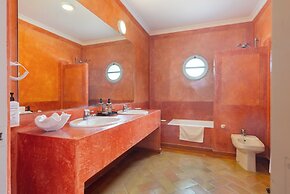 Hotel Cortijo Torre De La Reina